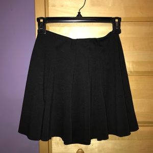 Black skater skirt